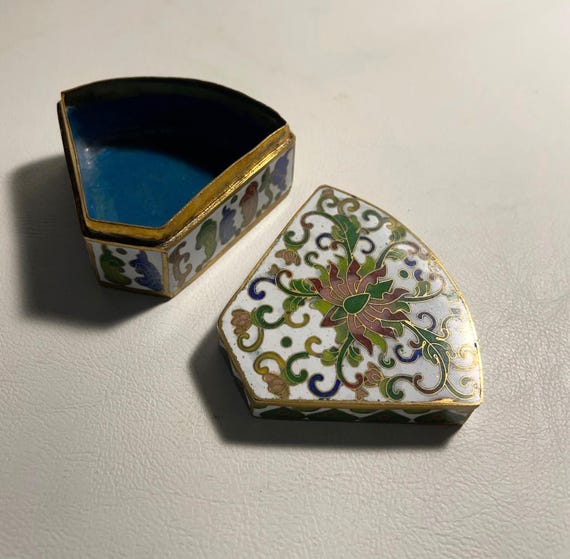 Oriental Cloisonne Triangular Floral Lidded Trink… - image 6