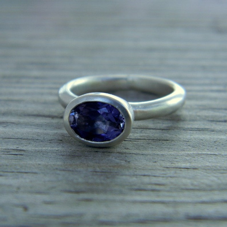 Periwinkle Blue Iolite Horizontal Oval Ring in Matte Argentium | Etsy