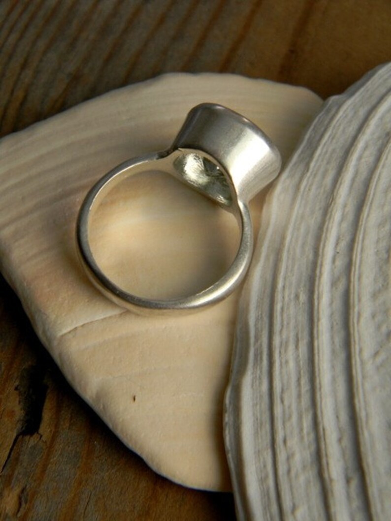 Diamond Alternative Green Amethyst Round Gemstone in Matte Silver Bezel Setting Handmade Boho Ring Prasiolite Ring Mint Green Ring