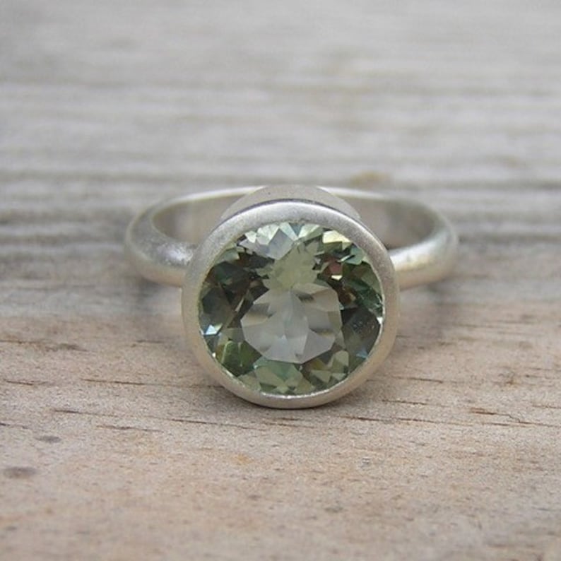 Diamond Alternative Green Amethyst Round Gemstone in Matte Silver Bezel Setting Handmade Boho Ring Prasiolite Ring Mint Green Ring
