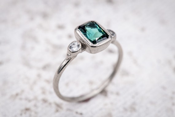 Points North” Tourmaline Ring with Diamonds | Monica Rich Kosann