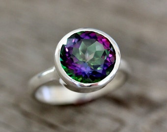 Mystic Topaz Ring, Rainbow Silver Ring, Statement Jewelry in Rainbow Topaz, Rainbow Ring Statement Ring, Summer Jewelry