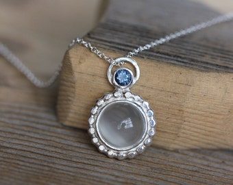 Collier Pierre de Lune et Spinelle Bleue avec Argent Sterling Recyclé