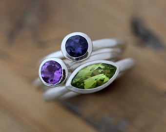 Handmade Stacking Ring Set, Round Bezel Stackable Rings, Amethyst Peridot Iolite Birthstone Ring Set of Three Gemstones