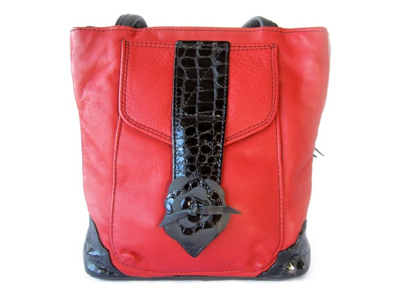 red purse canada