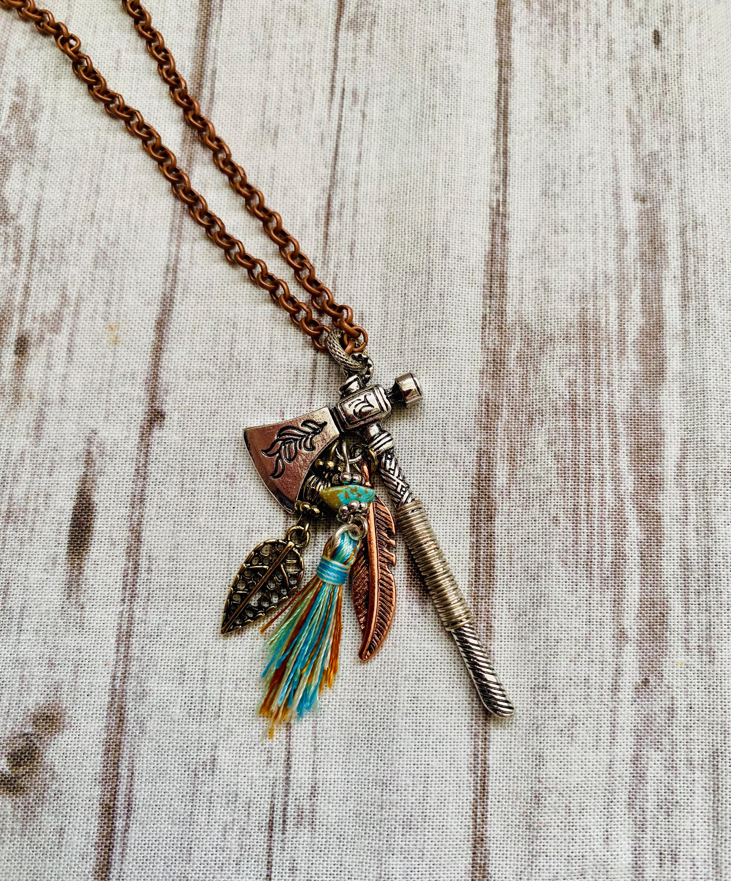 Beautiful Cherokee Indian Tribe Theme Necklace Western Beauty
