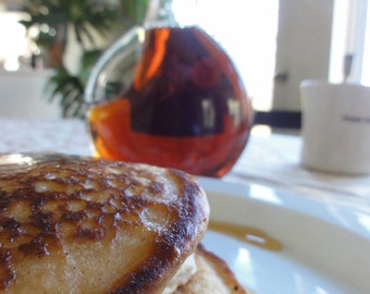 Pure Vermont Maple Syrup and small batch pancake mix mad tom gourmet gift