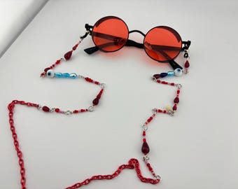 Glasses Chains | Body Horror