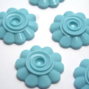 Vintage Turquoise Light Blue Plastic Retro Flower Cabochons Flat Back Embellishments Floral 24mm VPC102 image 1