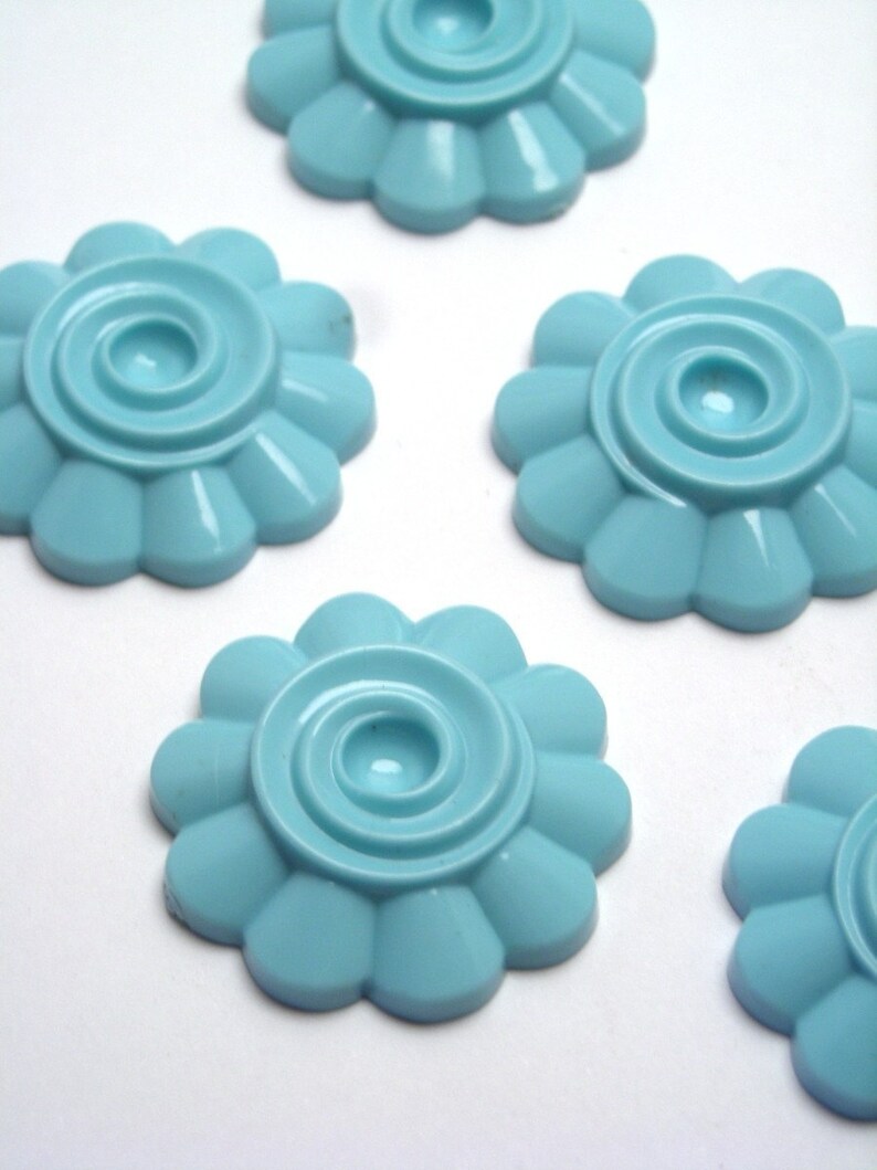 Vintage Turquoise Light Blue Plastic Retro Flower Cabochons Flat Back Embellishments Floral 24mm VPC102 image 1