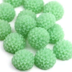 Flower Cabochons Plastic Chrysanthemum 15mm Pastel Green (6) PC370