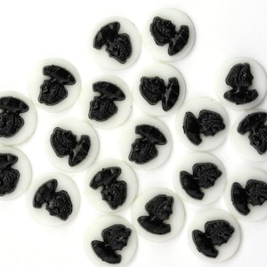 Vintage Cameos Cabochons White and Black Round 11mm (6) VIC408