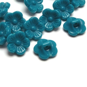 Vintage Plastic Flower Buttons Turquoise 11mm 28 VPB100 image 2