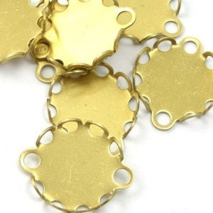 Raw Brass Round Lace Edge Settings 2 loops 13mm (10)  FI156