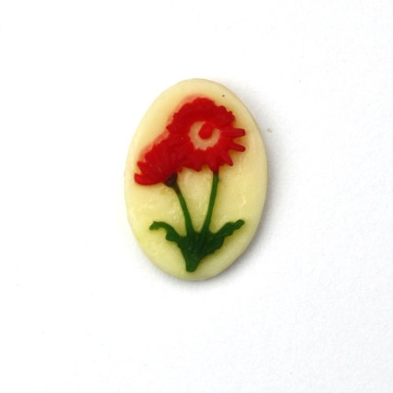 Vintage Plastic Floral Cameo14x10mm Red Style 2 4 VIC356 image 1