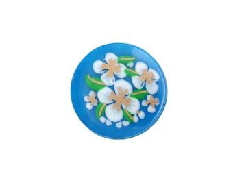 Vintage Glass Cabochons 13mm Floral White on Light Blue Flat Back Flower Cameo Japan (4) VGC560