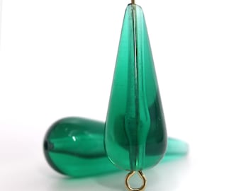 Vintage Lucite Beads Emerald Green Teardrop Drop 29x11mm Forest Translucent (6) VPB386