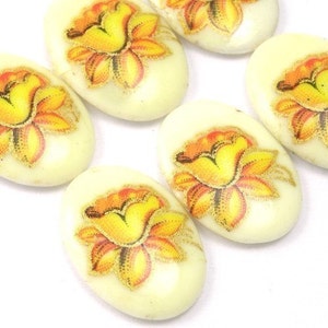 Vintage Japanese Glass Floral Cameo - 18x13mm - Multicolor VIC105