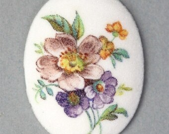 Vintage Floral Cameo Plastic 40x30mm Sugared Top - Purple (1) VIC276