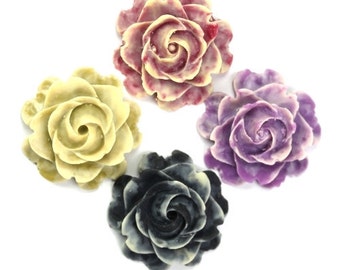 Plastic Flower Cabochons Matte Antique Style Sampler Mix 23mm (4) PC317