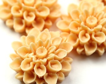 Dahlia Flower Plastic Cabochons Matte Peach 18mm (4) PC320