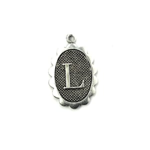 Letter L Initial Charm Scalloped Oval Silver Ox (2) CP313