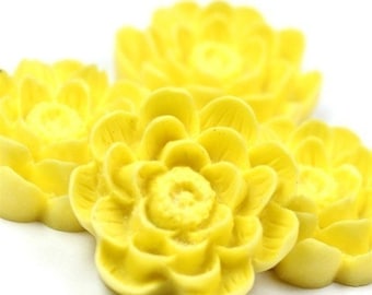 Flower Cabochon Plastic 24mm Yellow (2) PC152