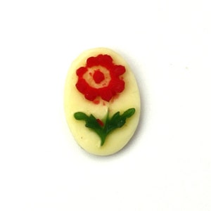 Vintage Plastic Floral Cameo14x10mm Red Style 1 (4) VIC355