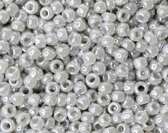 8/0 TOHO Round Glass Seed Beads Ceylon Smoke (10 grams) TH175-R