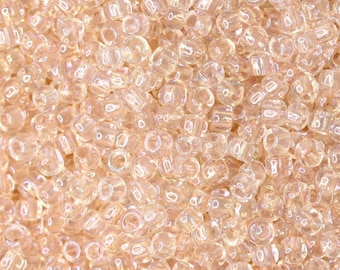 8/0 TOHO Round Glass Seed Beads Transparent Rainbow Peach (10 grams) TH163-R