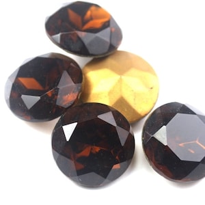 207 26 *** 60 Vintage Rhinestones Point Back 2,6 SMOKED