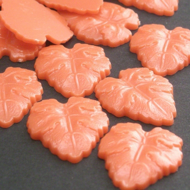Vintage Plastic Leaf Cabochons 17mm Orange Flat Back CPL11 image 1
