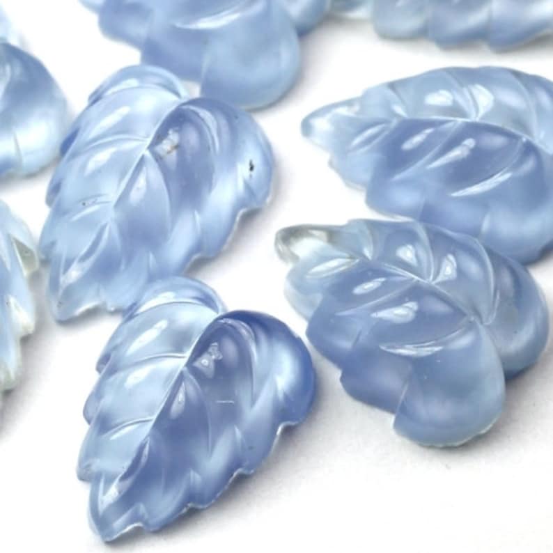 Vintage Glass Cabochon Leaf 15mm Crystal Blue 4 VGC180 image 1