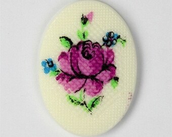 Vintage Plastic Floral Cameo Cabochon 25x18mm Petit Point Purple, Ivory (2) VIC210