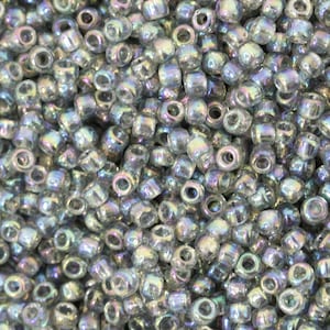 8/0 TOHO Round Glass Seed Beads Transparent Rainbow Black Diamond (10 grams) TH155-R