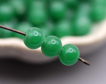 ヴィンテージグリーンラウンド透明ガラスビーズ10個 - Etsy 日本