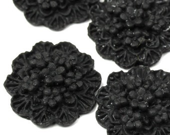 Plastic Flower Cabochons Scalloped Clusters 20mm Matte Black (3) PC300