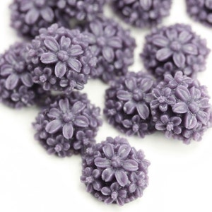 Flower Cabochons Plastic Daisy Cluster 14mm Violet Dark Purple (6) PC361