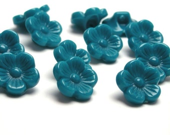 Vintage Plastic Flower Buttons - Turquoise - 11mm (28) VPB100