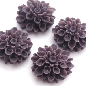 4 Dahlia Flower Plastic Cabochons - Dark Gray Plum  - 18mm PC006