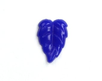 Vintage Plastic Leaf Cabochons 11x7mm Cobalt Blue (20) CPL15