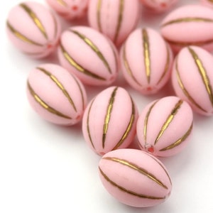 Vintage Plastic Beads Oval Pink and Gold 16x12mm (12) VPB286