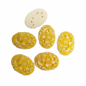 Vintage Plastic Floral Cabochons 18x13mm Yellow Inlay White Oval Flower Cabs Flat Back Embellishment Jewelry Making VPC61