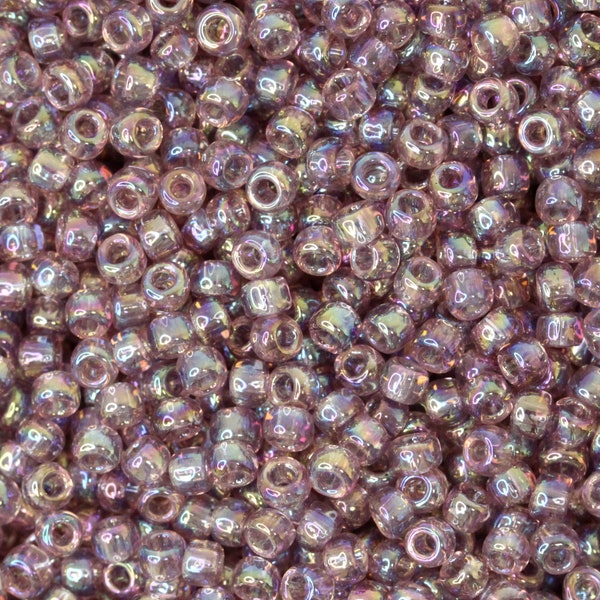 8/0 TOHO Round Glass Seed Beads Transparent Rainbow Light Amethyst (10 grams) TH173-R
