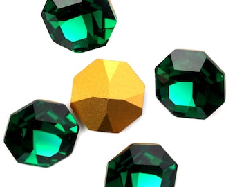 Vintage Swarovski Octagon Pointed Back Stone 18mm Emerald Faceted Rhinestone Austrian Green (1) VGC454