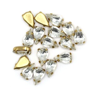 Vintage Crystal Rhinestone in Brass Setting Pear Shape Findings Jewelry Supplies 10x6mm 10 VFI089 image 2