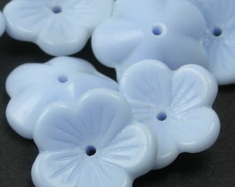 6 Vintage Glass Beads - Flower - Light Blue 14mm VGB53