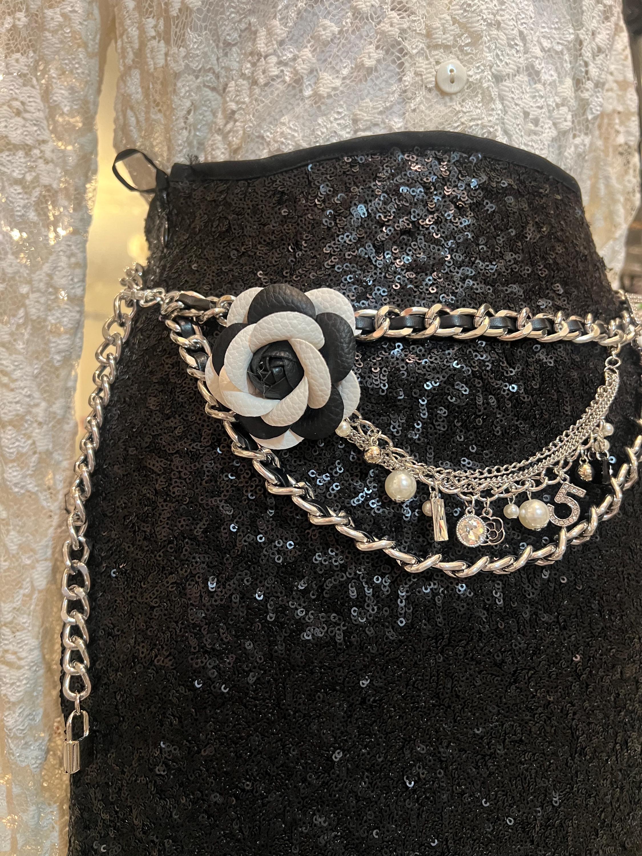 Brand New Trendy Double Camellia Pendant Tassel Chain Belt Chanel Camellia Crystal Strass Chain Belt or Necklace 2005V  main image 2