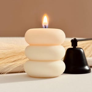 Bougie minimaliste moderne faite main, cadeau de décoration neutre