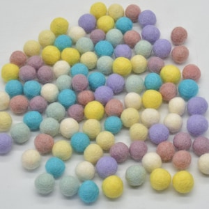 100% Wool Felt Balls - 1.5cm - 100 Count - Assorted Easter Pastel colours
